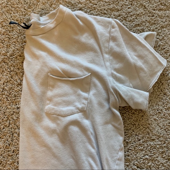 H&M tee - Picture 3 of 4